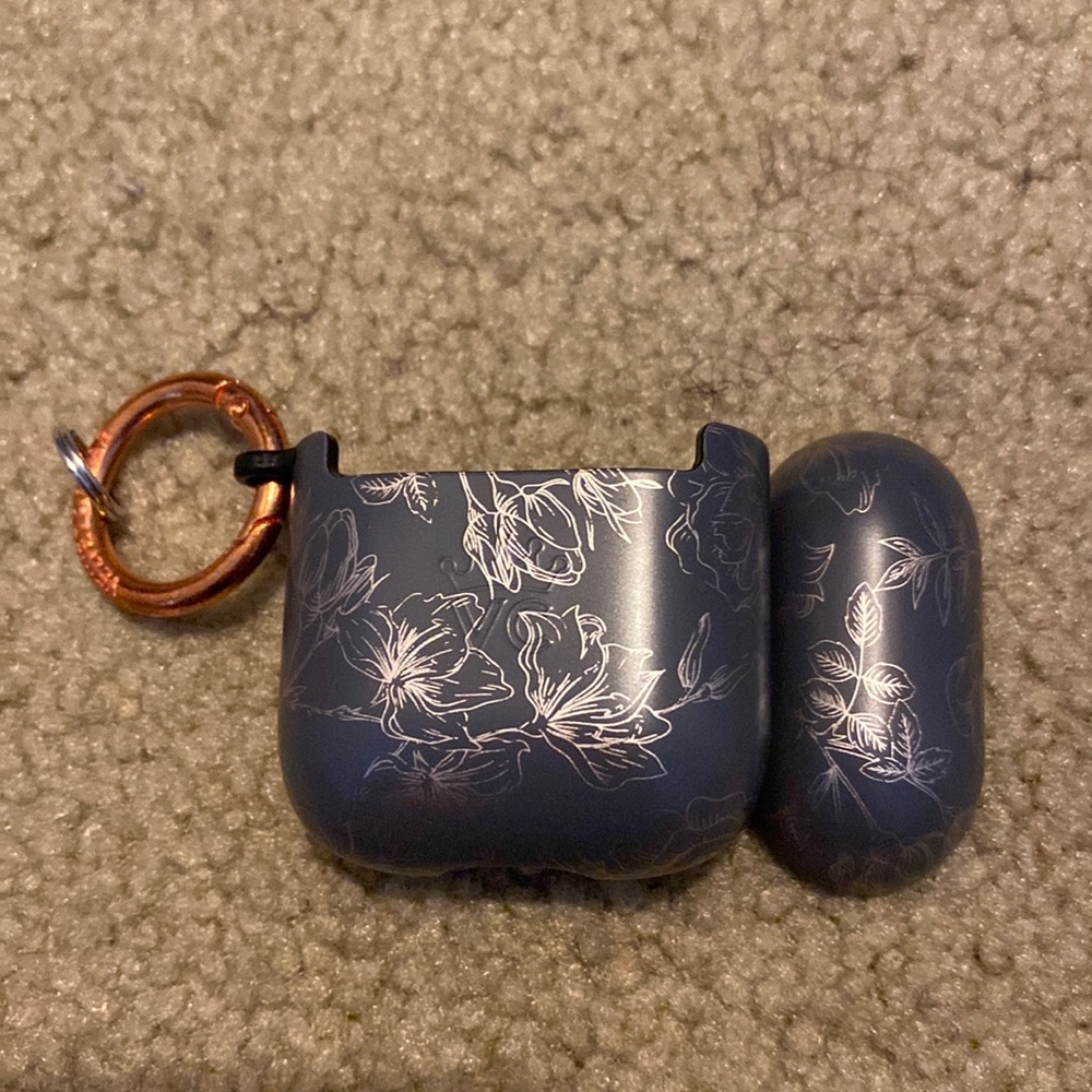 AirPods case. Comes in two pieces